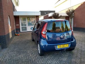 noord belettering Fysio Kloosterveen bescheiden sticker op auto Assen prijs op aanvraag